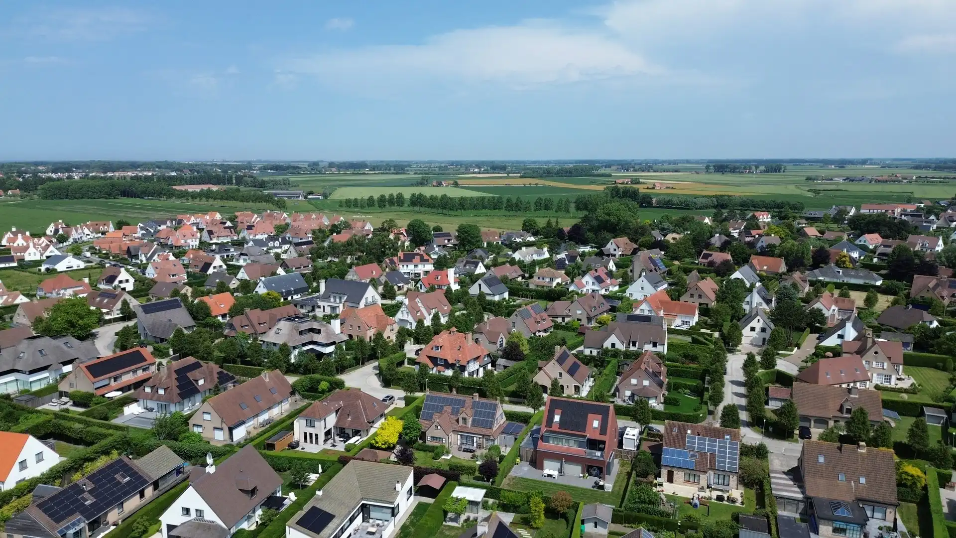 Ruime zonnige villa, rustig gelegen op een prachtig perceel van 1380m² te Westkapelle. foto 13