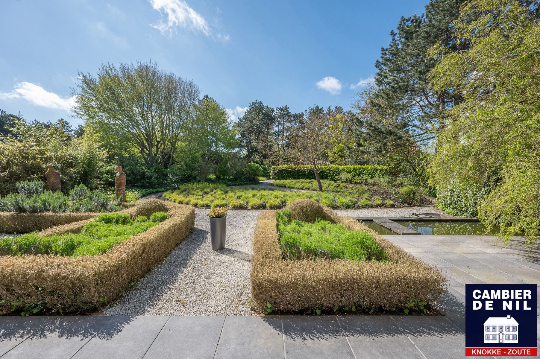 Gemeubeld: Exceptioneel tuinappartement op enkele stappen van de Wandeldijk foto 7