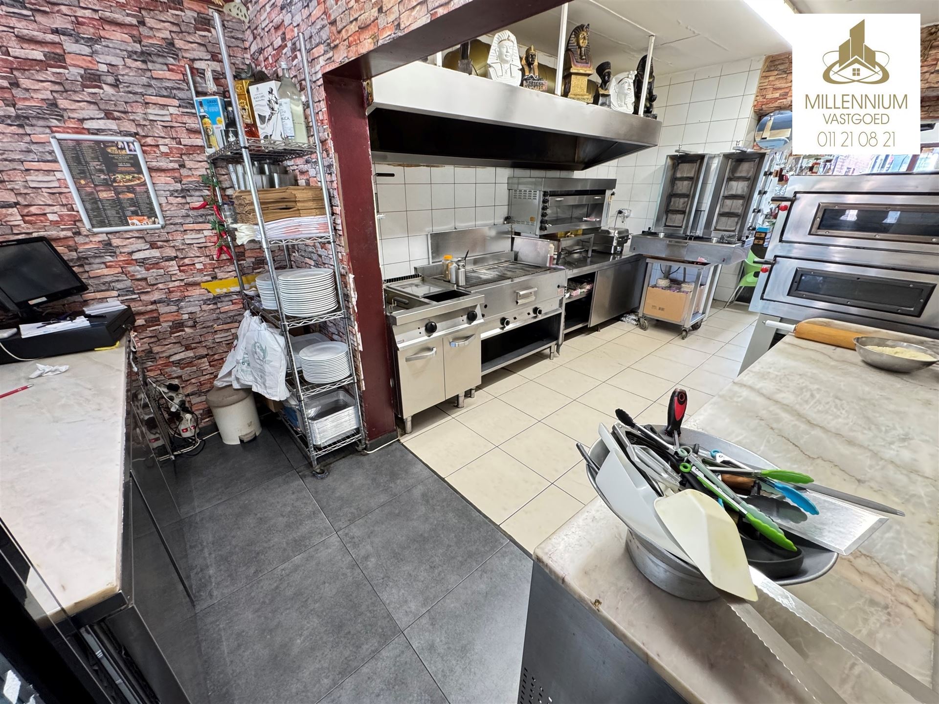 Handelsgelijkvloer + Ruime 4-slaapkamerwoning in hartje Diepenbee foto 13