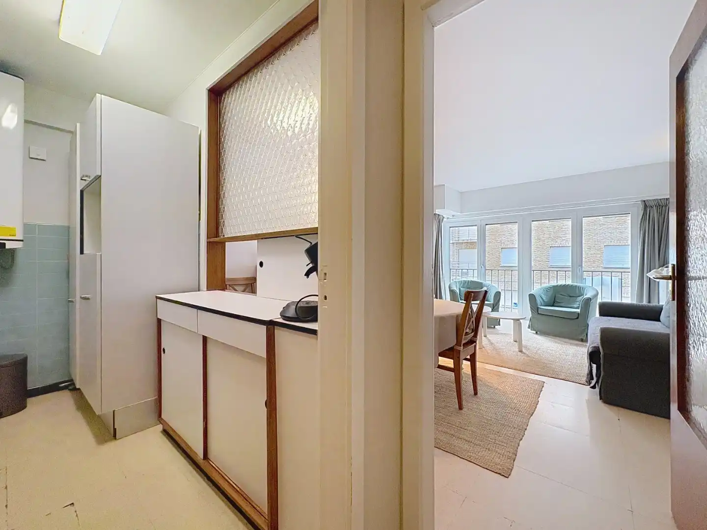 Appartement met 2 slaapkamers vlak aan de Zeedijk  foto 2