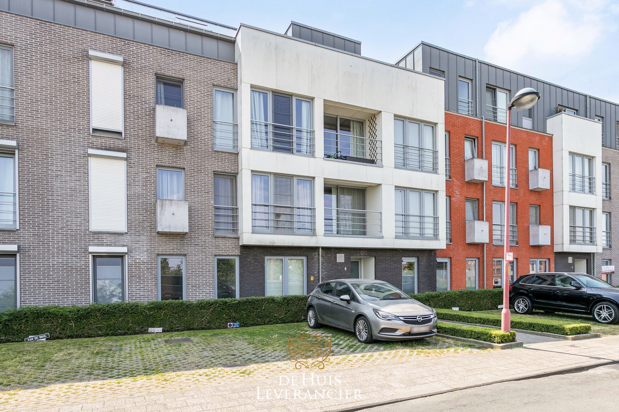 Energiezuinig modern appartement met lift en terras foto 20