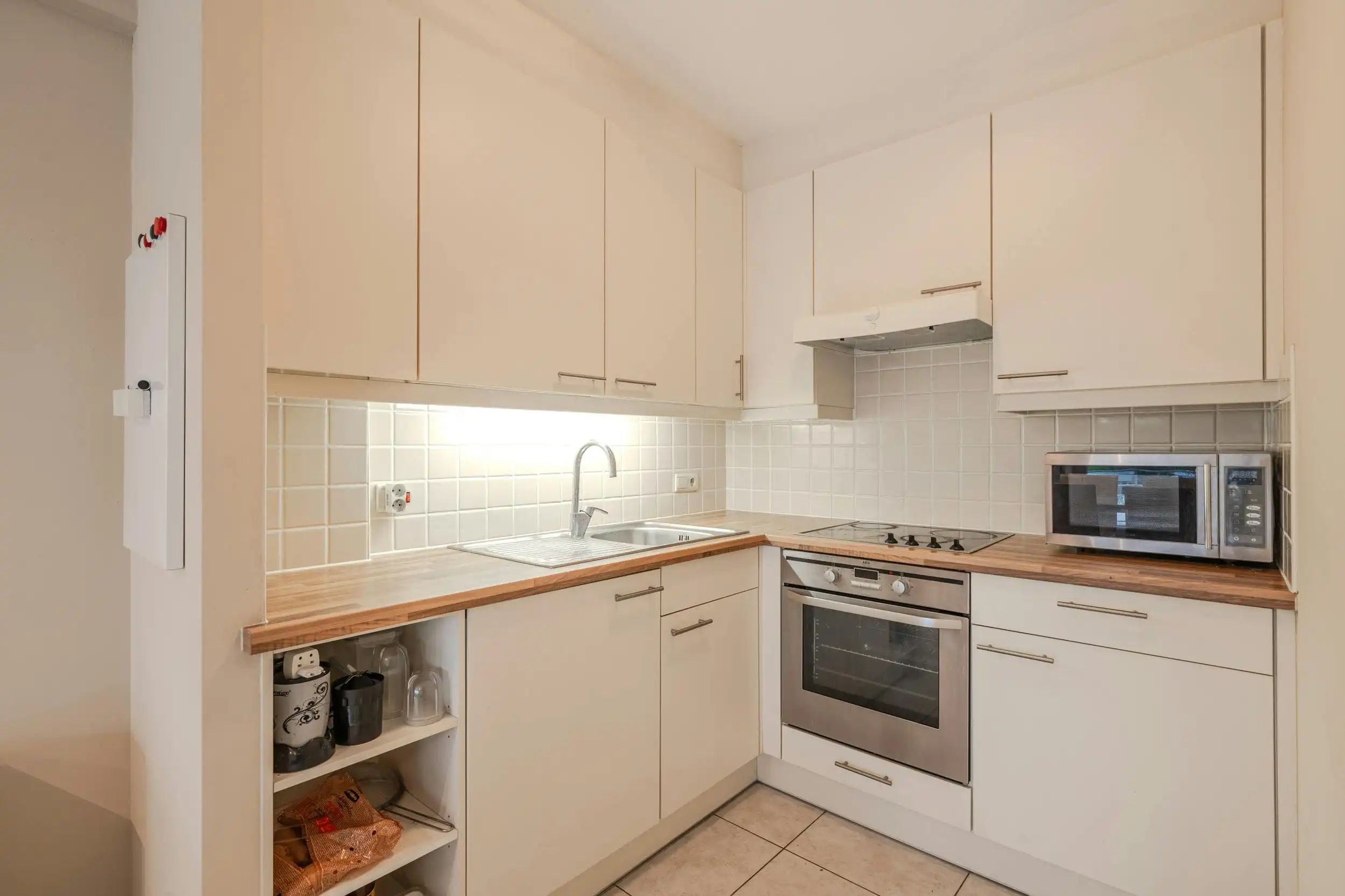 2-slaapkamerappartement op 400m van het strand te Oostende foto 7