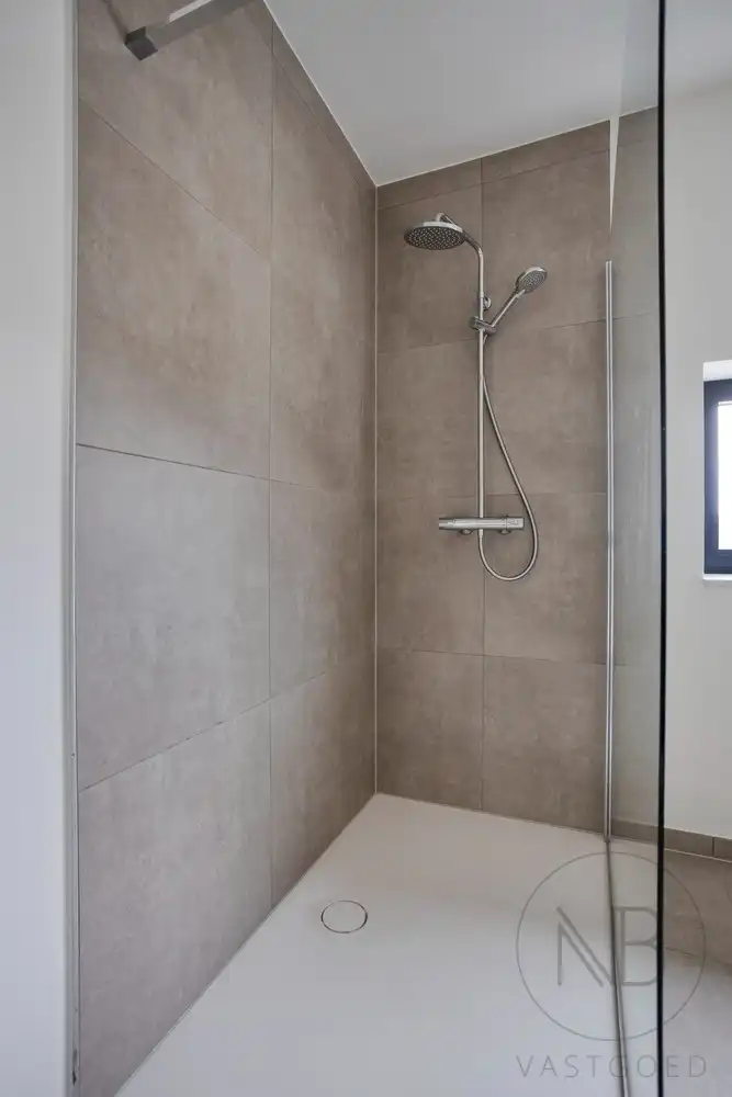 Moderne en energiezuinige nieuwbouwwoning te koop! foto 25