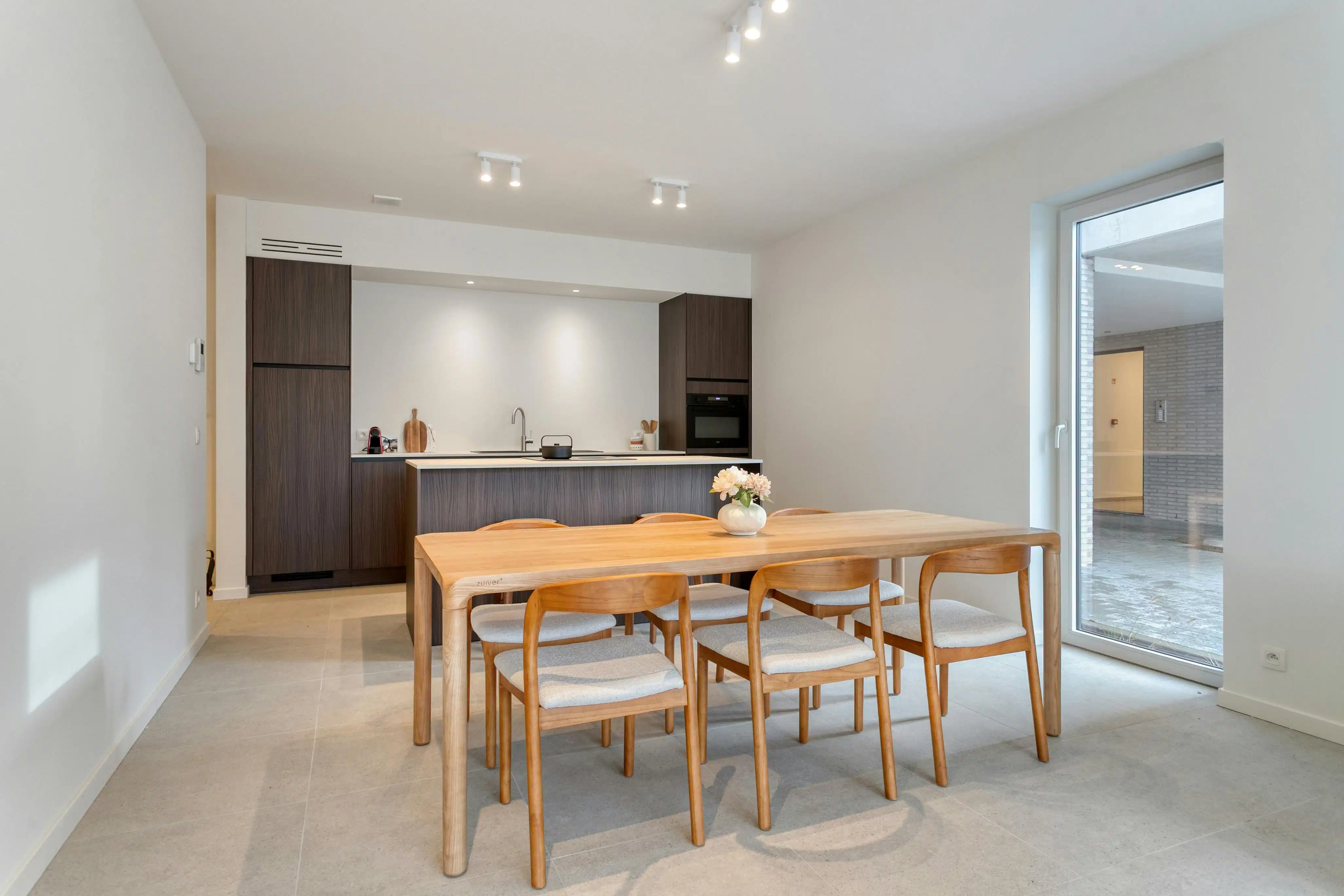 Gelijkvloers nieuwbouwappartement te koop in Desselgem foto {{pictureIndex}}