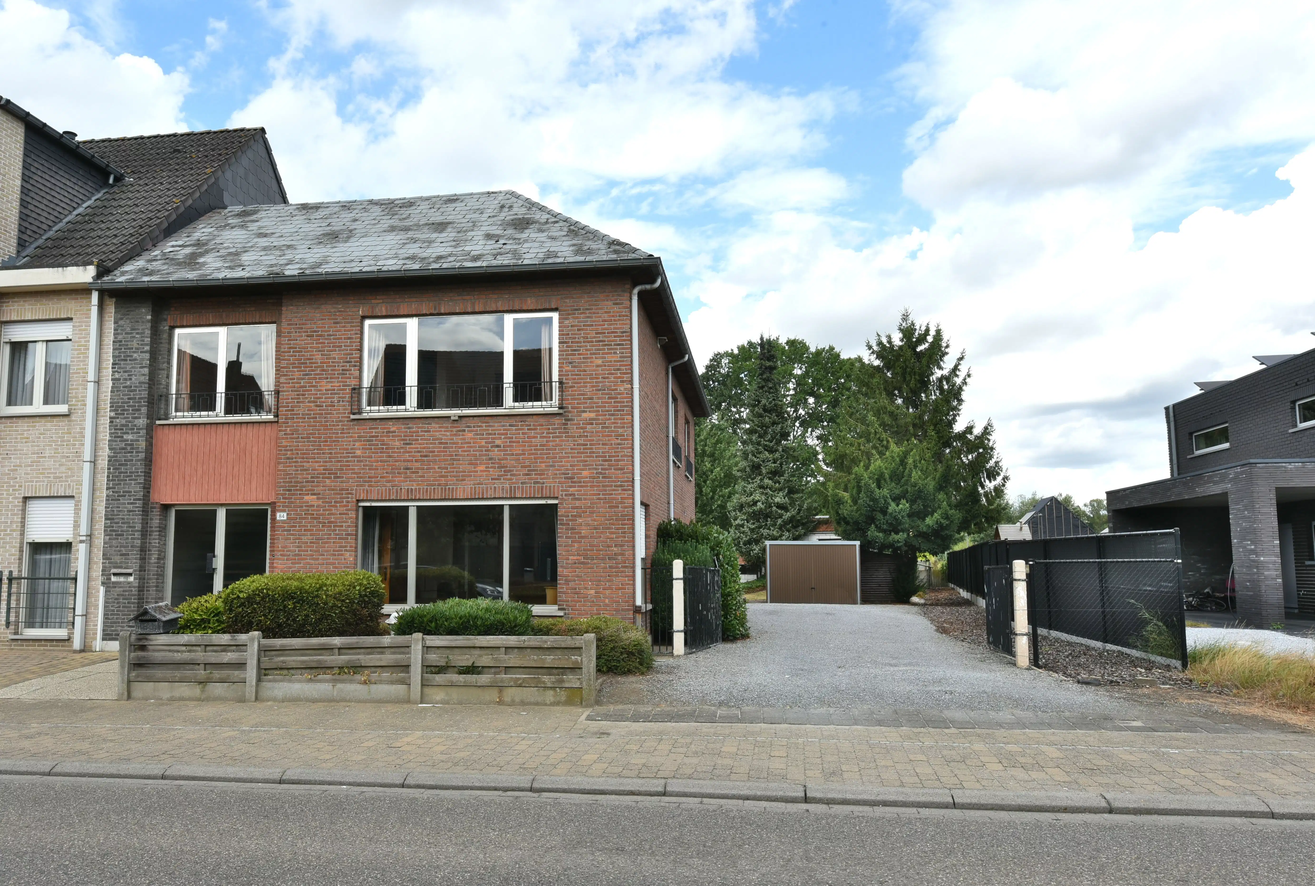 Halfopen te koop Stationsstraat 84 - 2235 Westmeerbeek