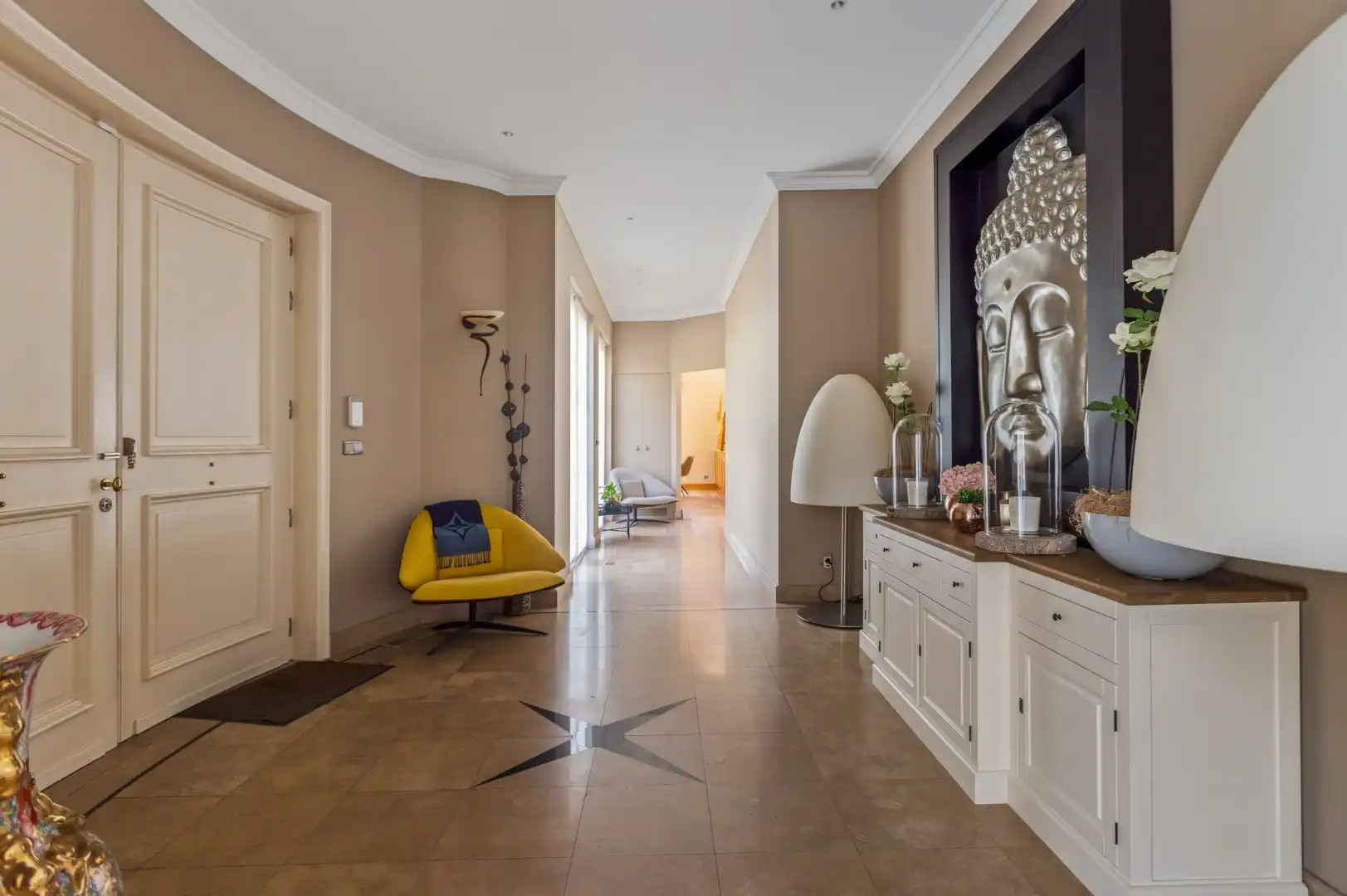 Exclusieve familievilla (413m²) op bosrijke toplocatie te Belsele foto 6
