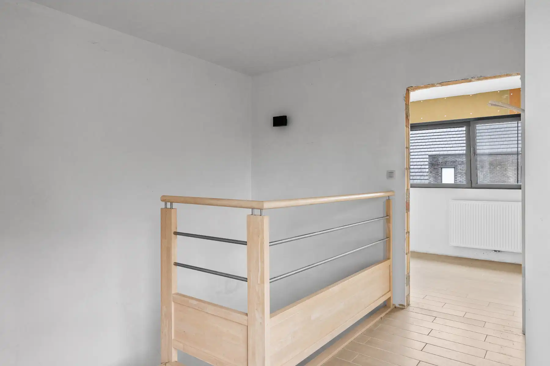 Instapklare open bebouwing met 4 slaapkamers foto 12