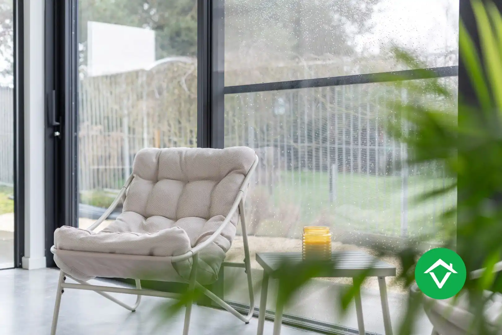 Instapklare gezinswoning met 3 slaapkamers en open veldzicht in Koekelare foto 13