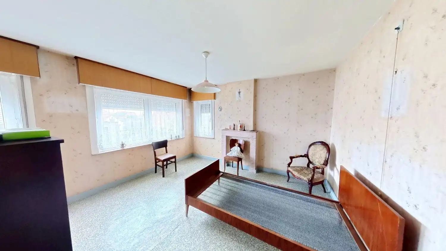 Te renoveren woning met uitbreidingsmogelijkheden! foto 9