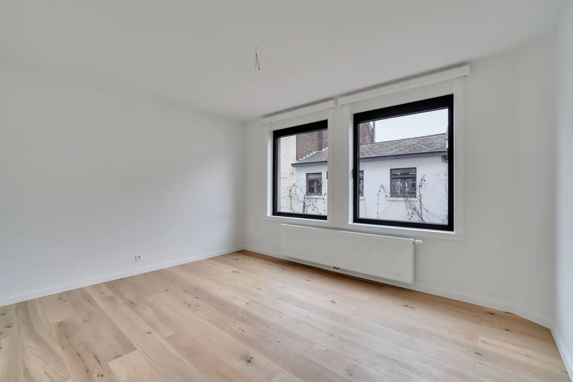 Stijlvol gerenoveerd 2 slaapkamer app. in het centrum Hasselt foto 13