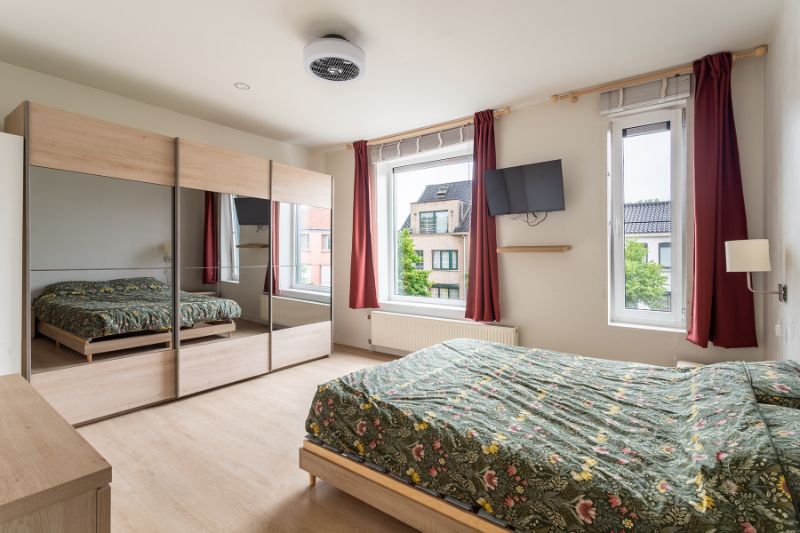 Prachtige instapklare woning met zee van ruimte, ruime tuin!!! foto 26