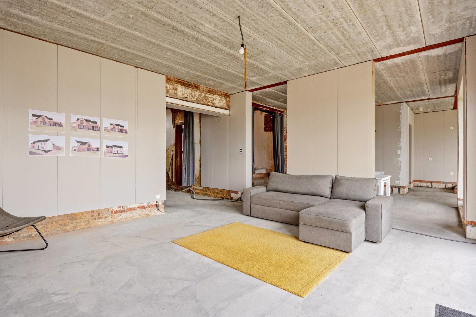 Prachtig vernieuwde woning verder af te werken foto 6