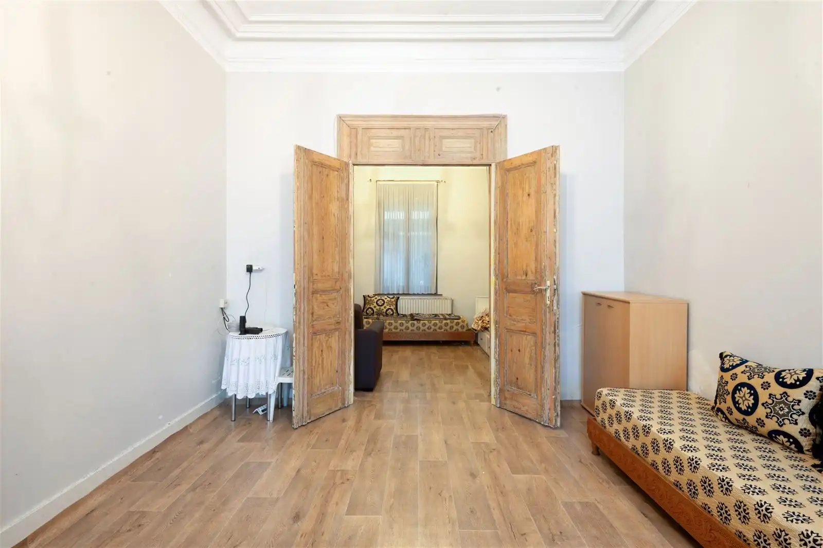 Te renoveren herenhuis met 5 tot 7 slaapkamers in Gent foto 3