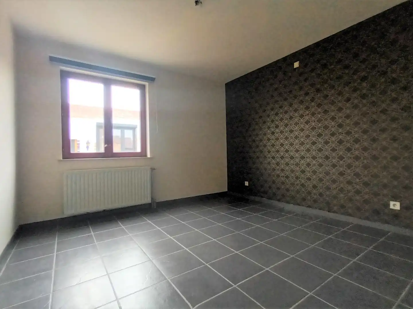 Ruim appartement rustig gelegen in Kuringen. Dichtbij winkels, scholen, autosnelwegen en openbaar vervoer. foto 5
