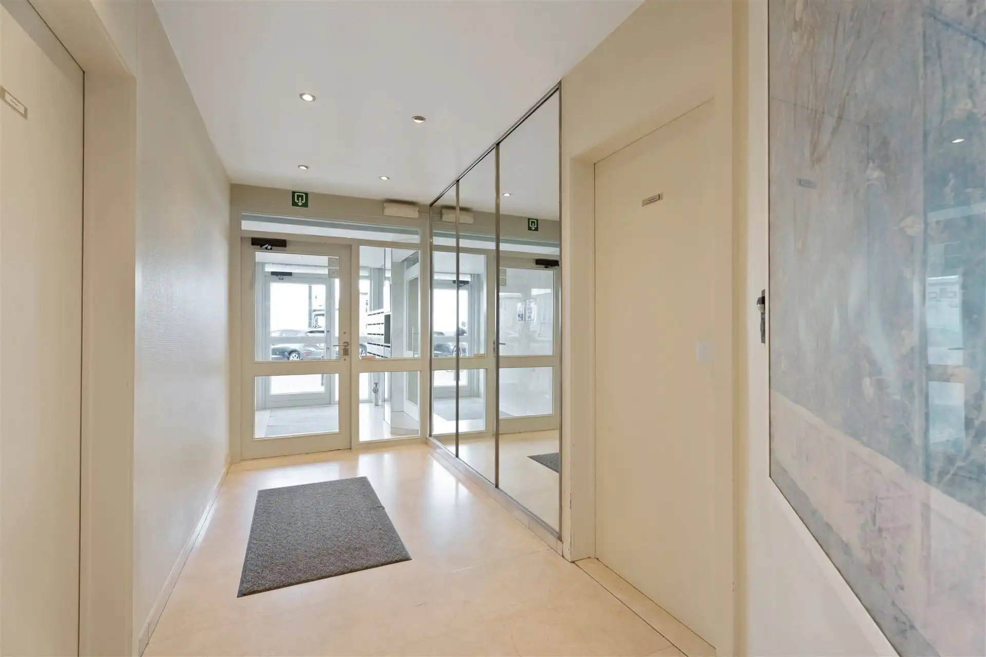 INDRUKWEKKEND UITZICHT / ZEEDIJK  foto 24