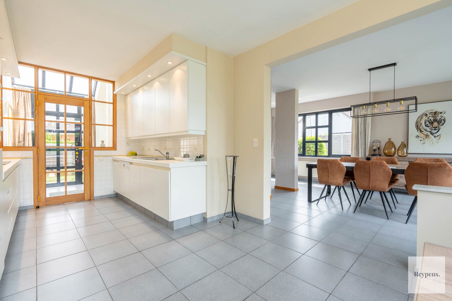 Rustig gelegen woning op goede locatie! foto 10