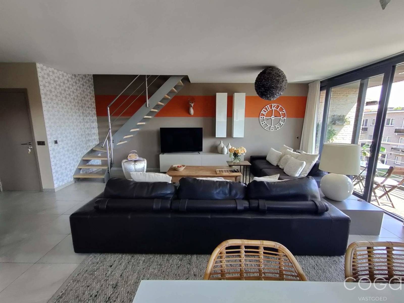 Centraal gelegen appartement met 4 slaapkamers en dakterras. foto 9