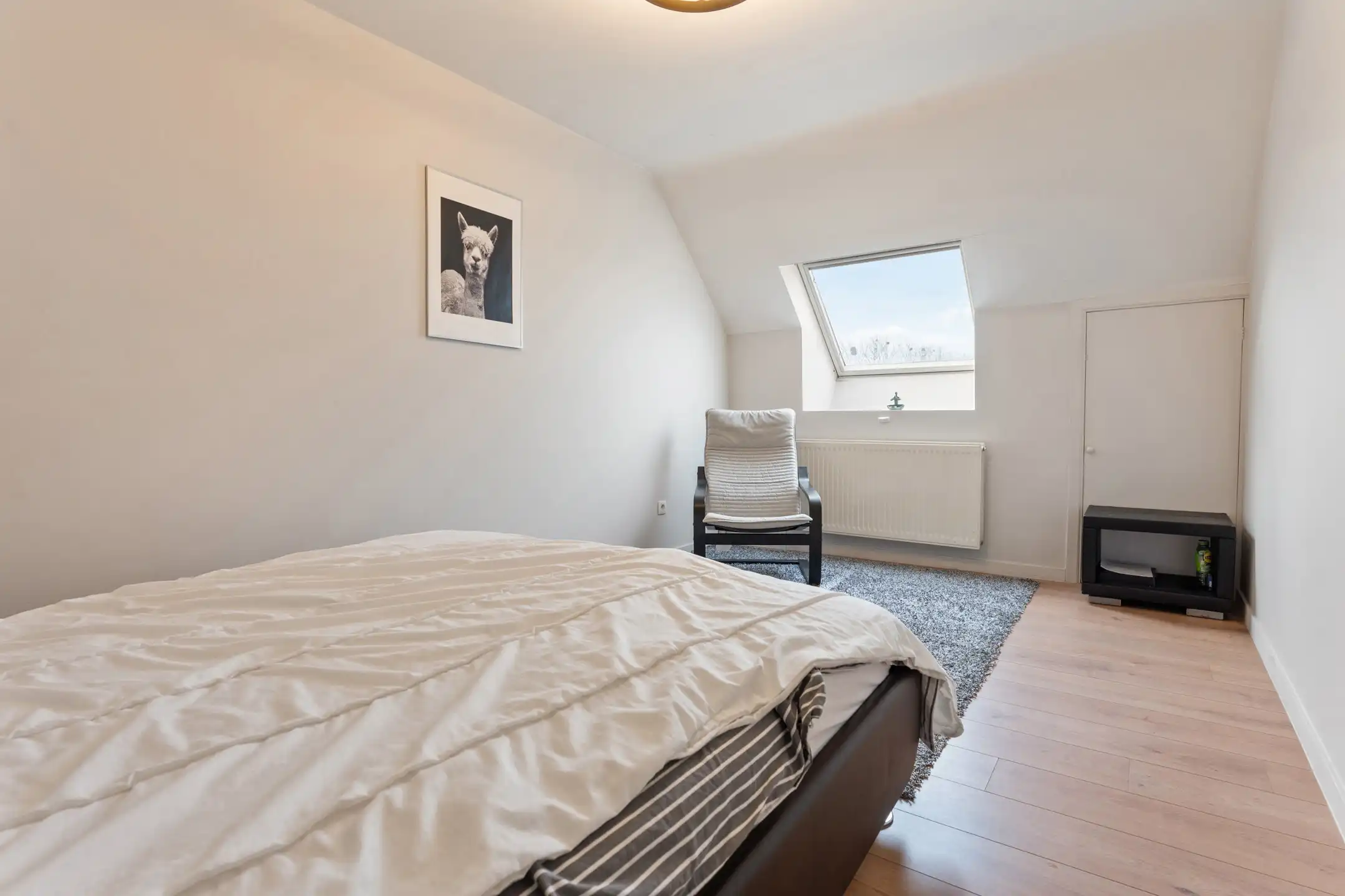Instapklaar duplex appartement te Bilzen foto 24