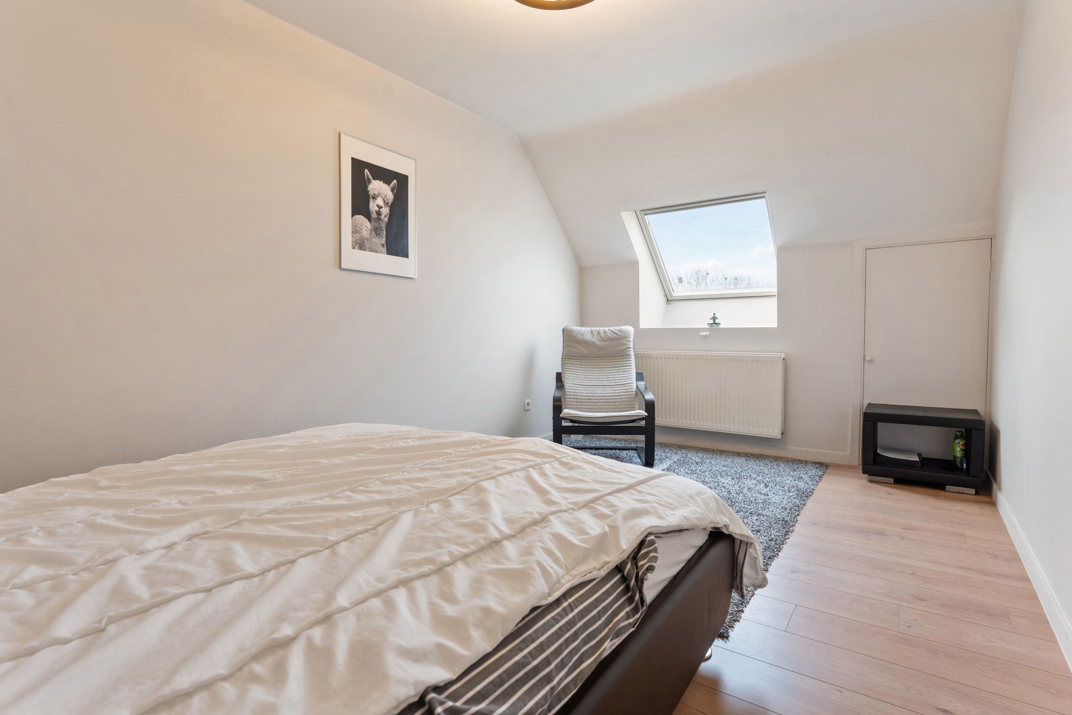 Instapklaar duplex appartement te Bilzen foto 24