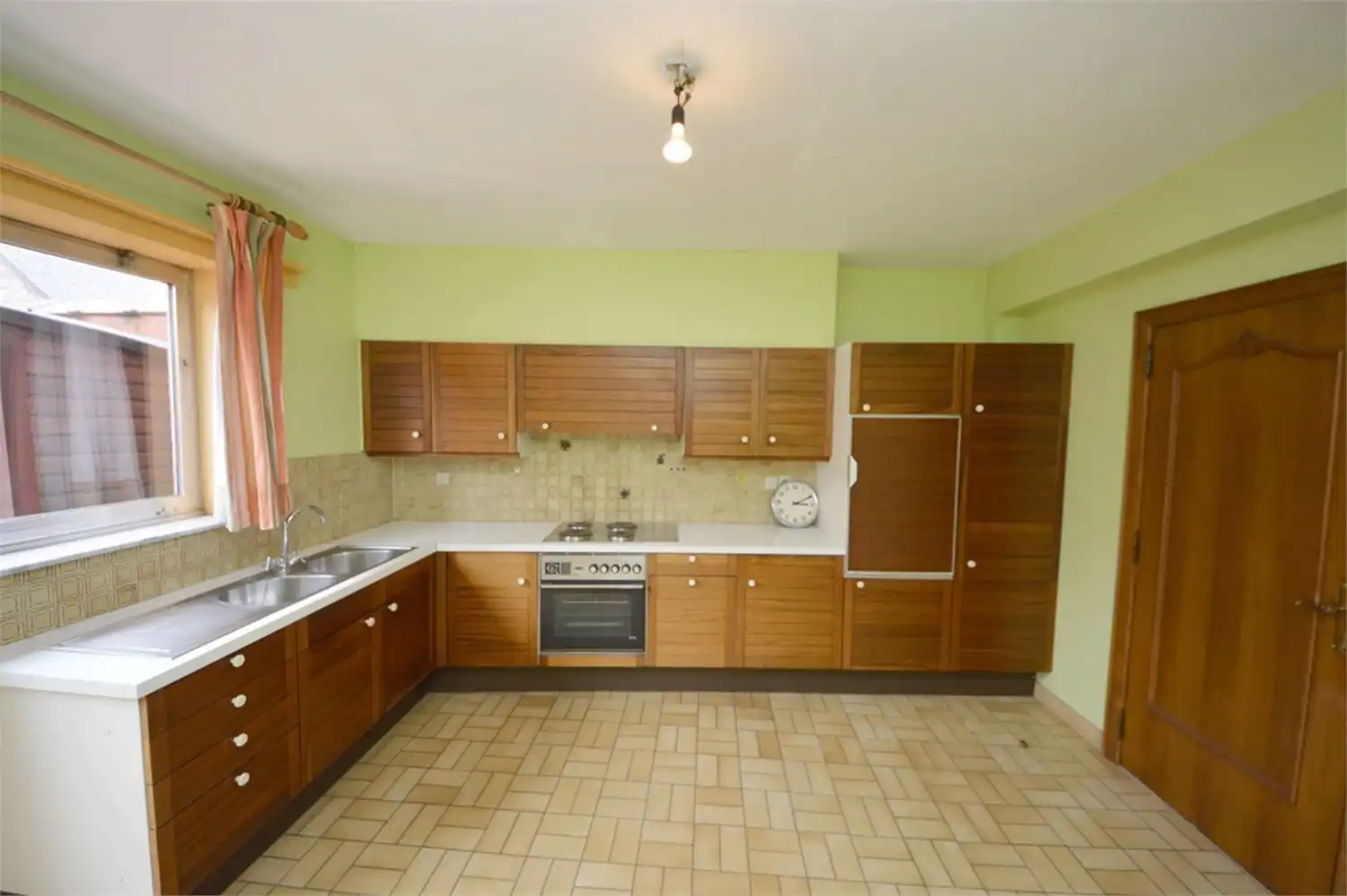Veelzijdig handelspand met duplexappartement en terras – centrum Aalst foto 24