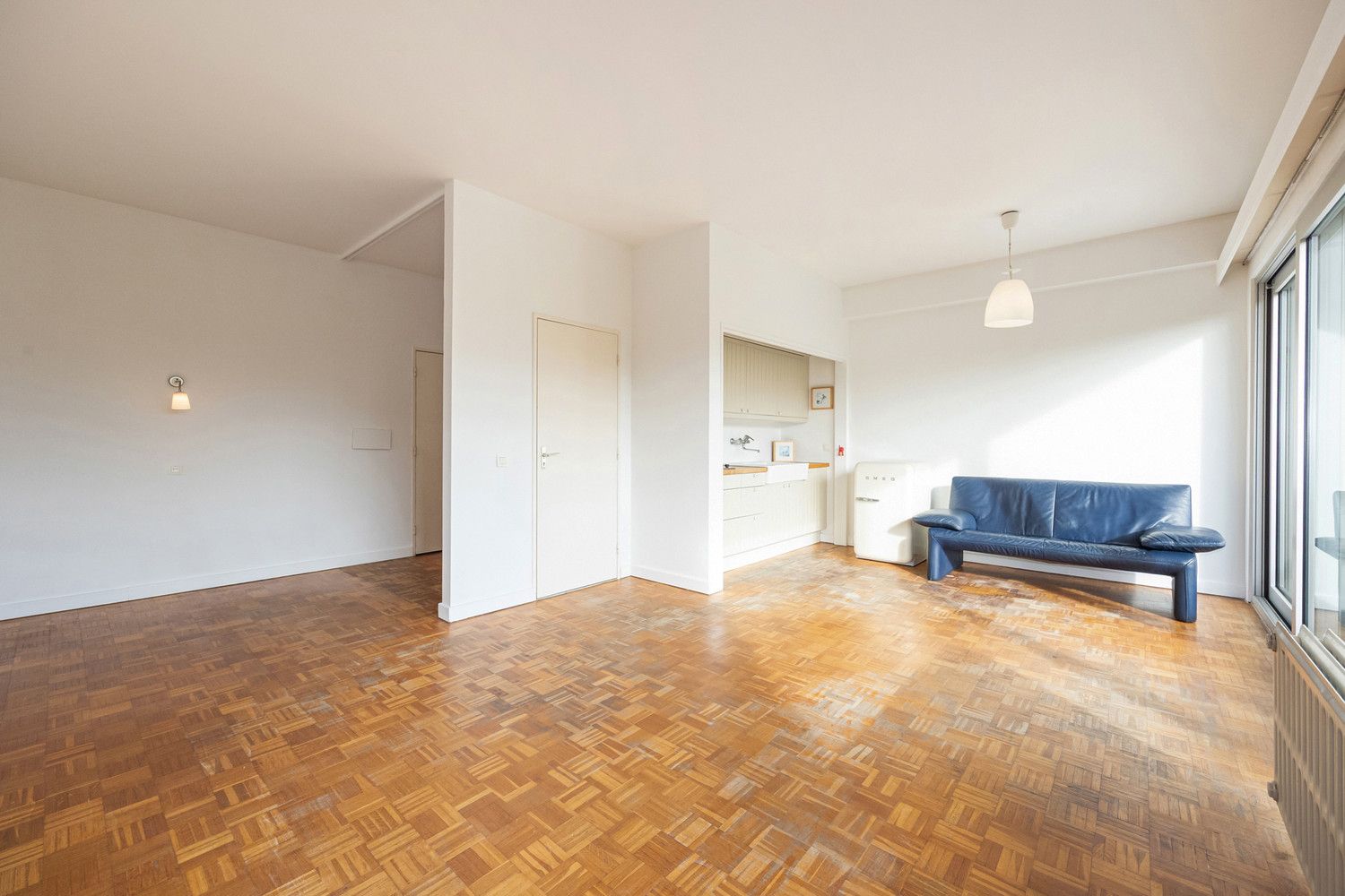 Instapklare studio met aangenaam terras (50m²) op toplocatie aan de Jan van Rijswijcklaan foto 5