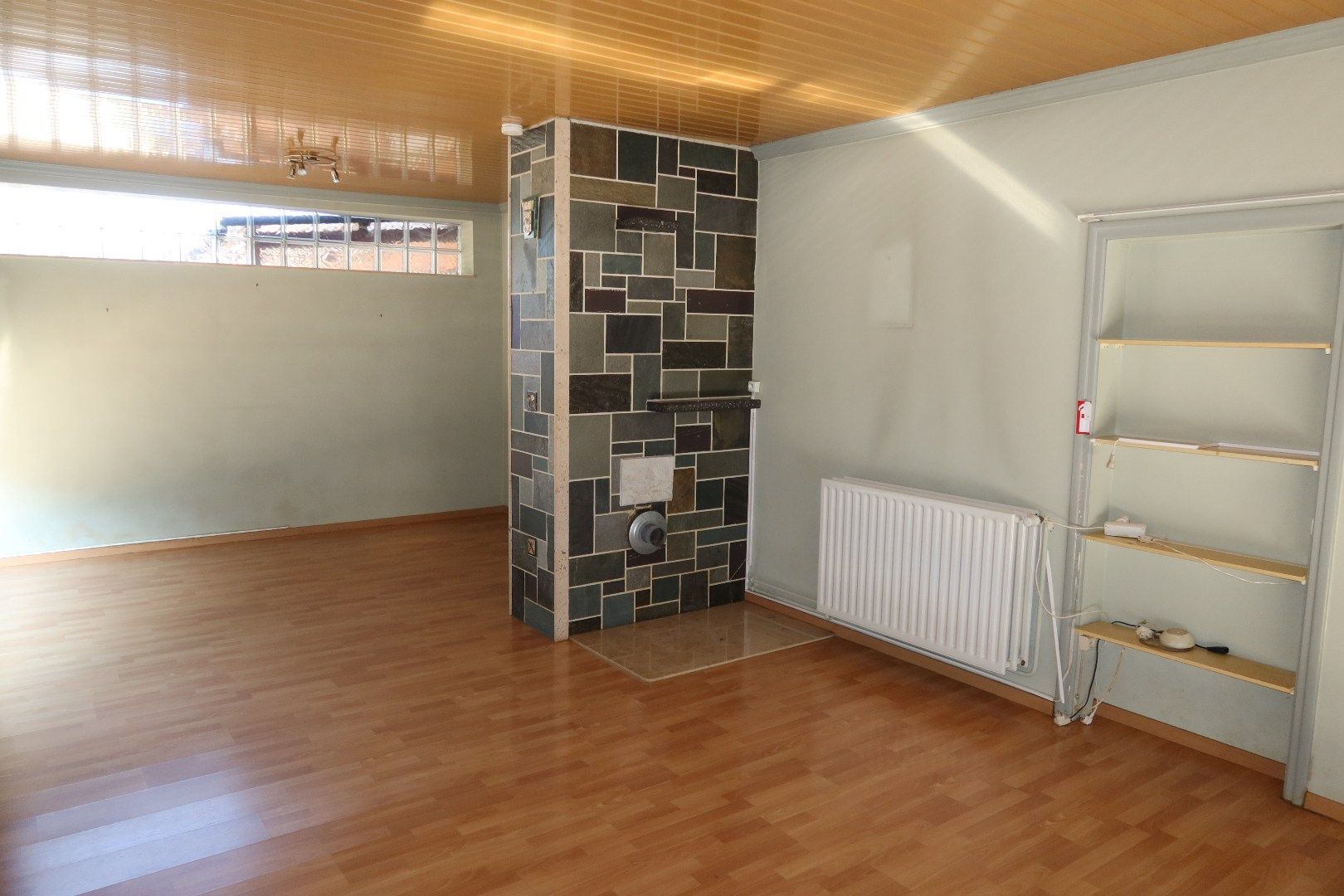 Op te frissen woning met 3 slk en tuin foto 6