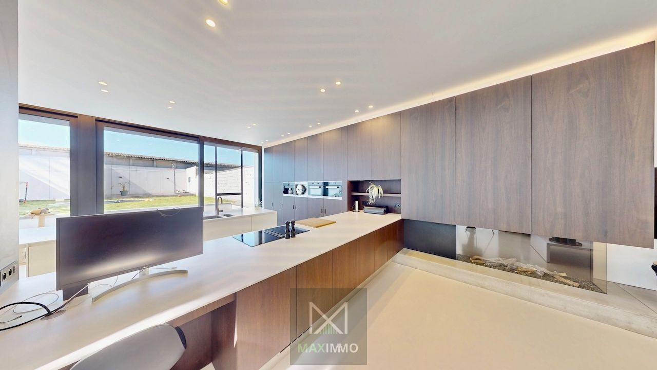 🏡 THE ONE & ONLY – Architecturale parel in hartje Lauwe! foto 11