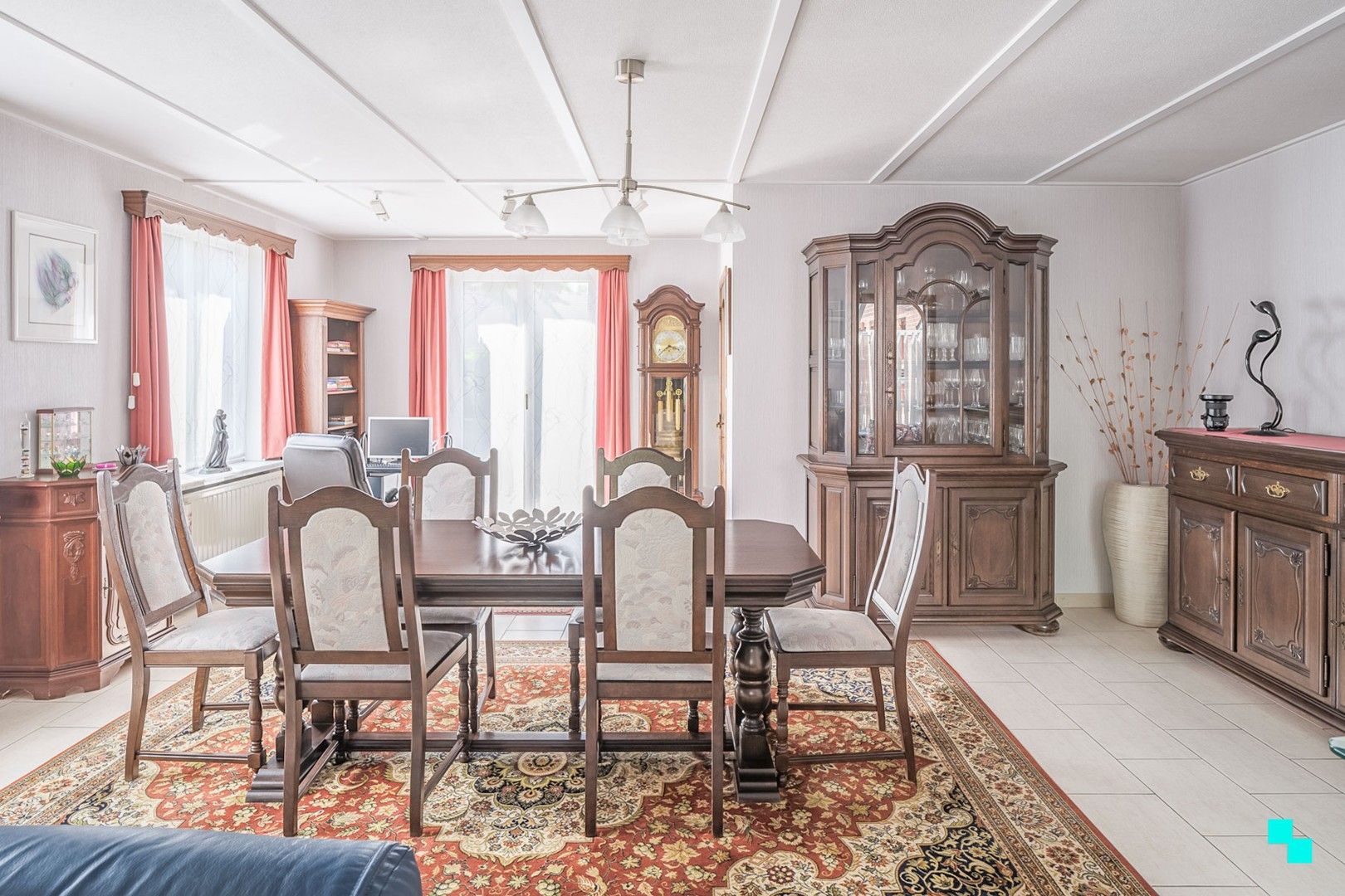 Charmante woning met zonnige tuin te Merelbeke Centrum foto 4