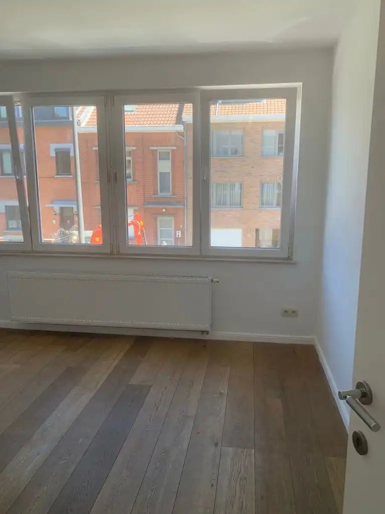 Appartement op de eerste verdieping met garage foto 11