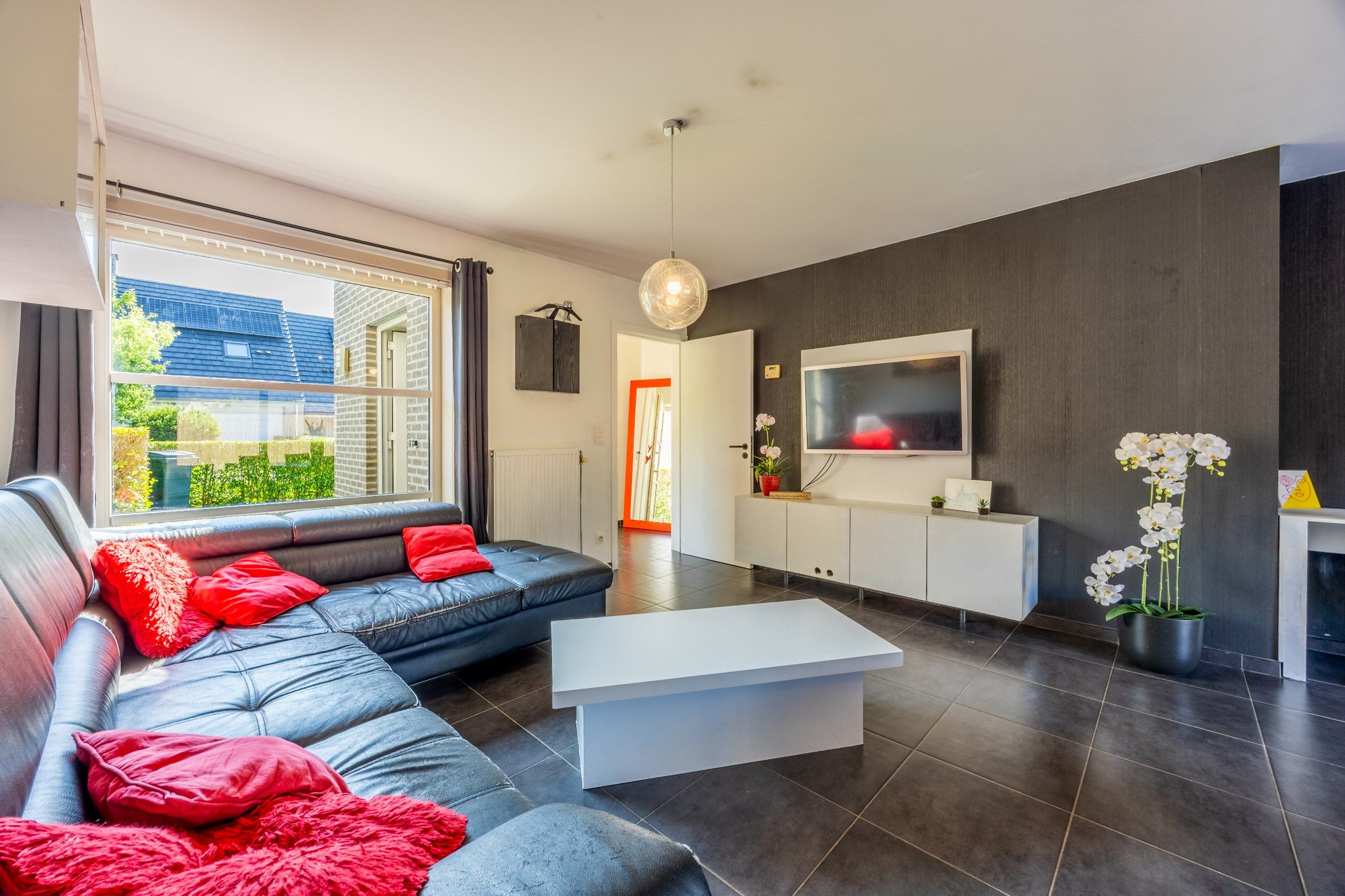 RUIME EN ENERGIEZUINIGE WONING  foto 3