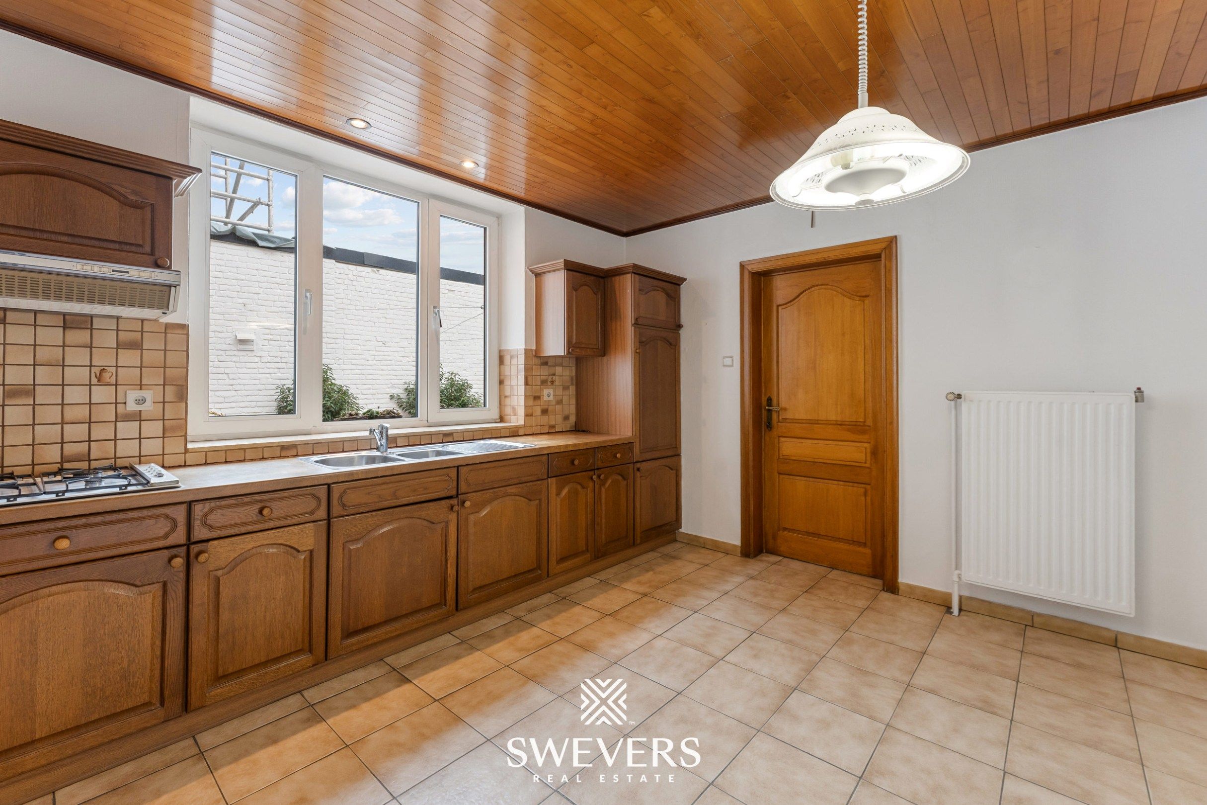 3 slaapkamer stadswoning foto 9