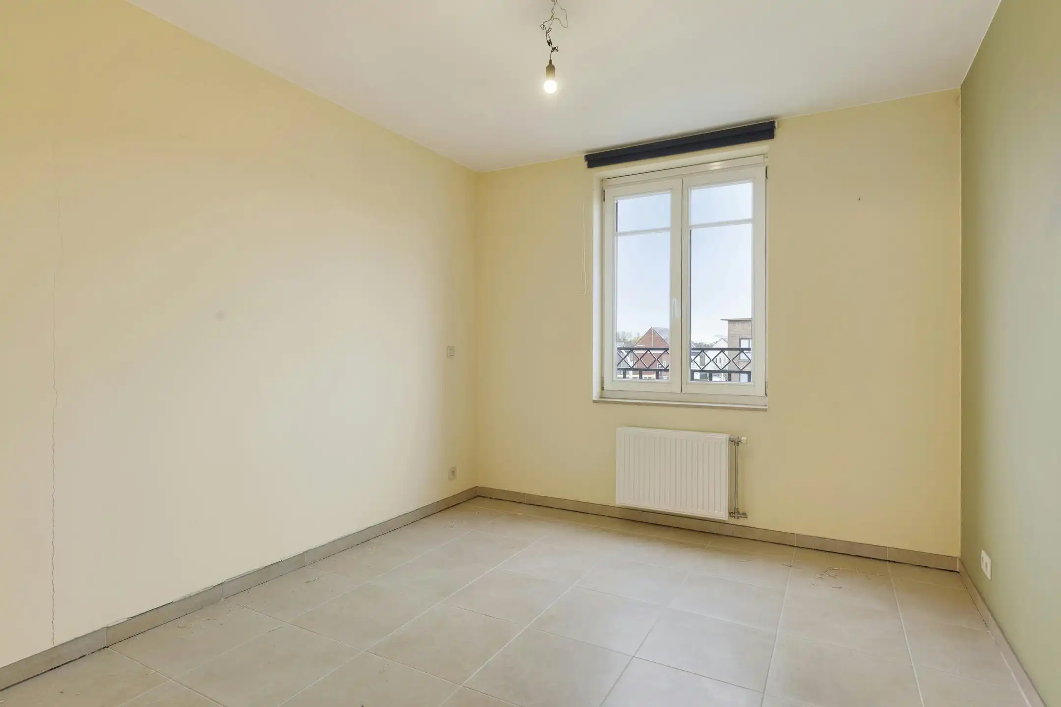 Appartement met 2 slaapkamers, terras en garage te koop in Edegem foto 10