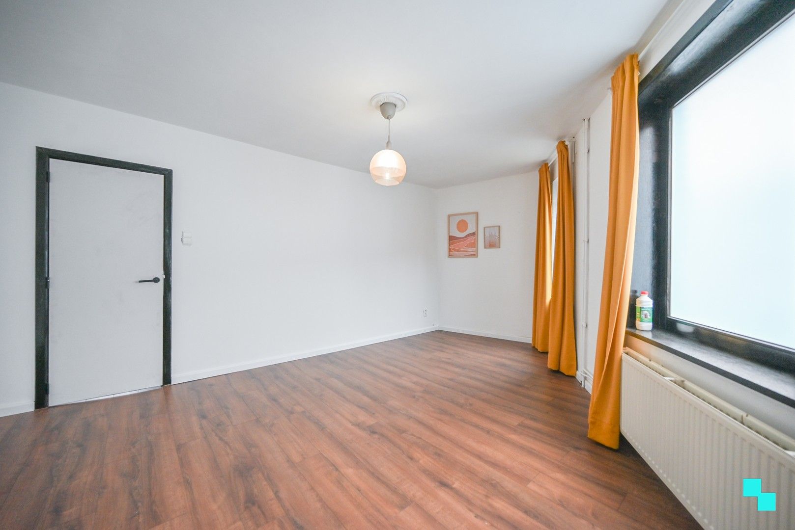 Charmante eengezinswoning op toplocatie in Kortrijk! foto 16