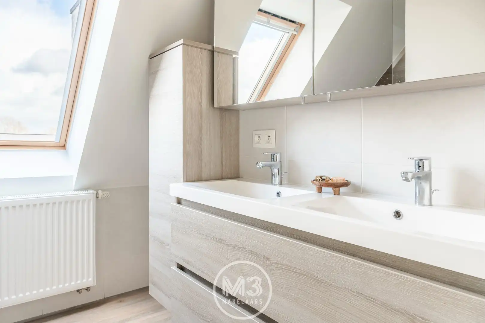 Ruim appartement met 2 slaapkamers, terrassen en garage in Blaasveld. foto 14