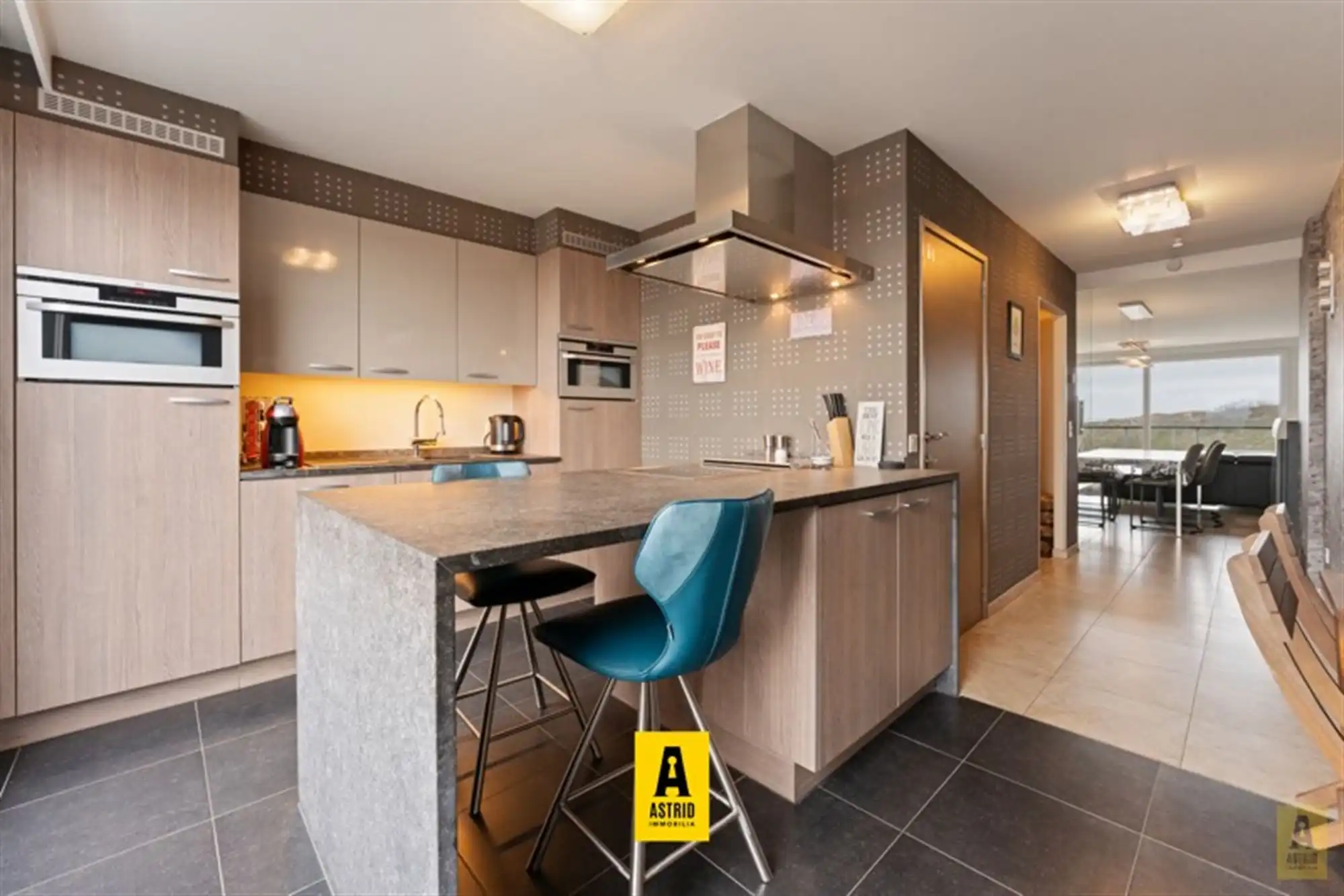 Schitterend duplexappartement met 3 slaapkamers, zeezicht en garagebox! foto 9