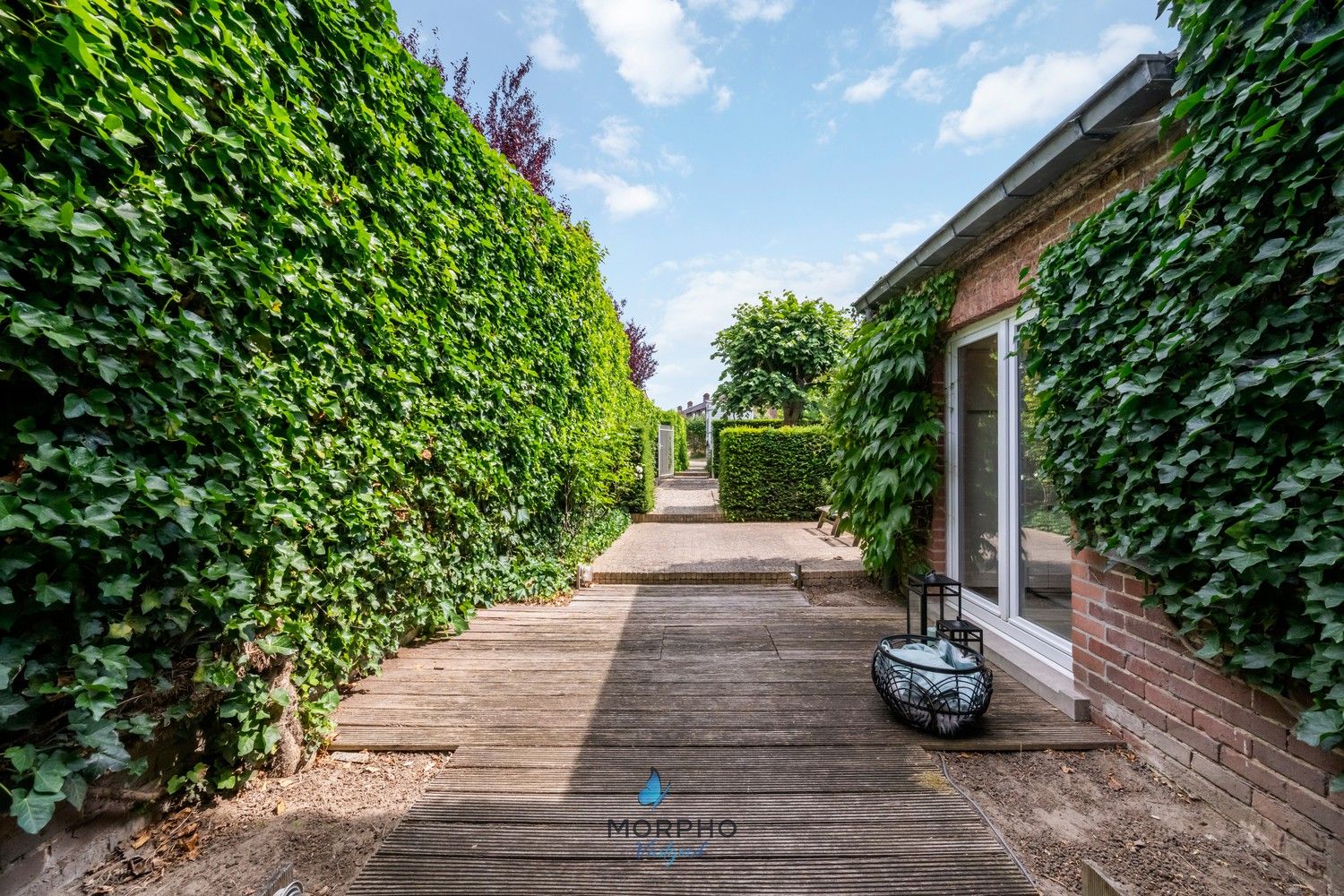 Elegant pand met karakter, tuin en parkeerruimte in hartje Ruddervoorde foto 17