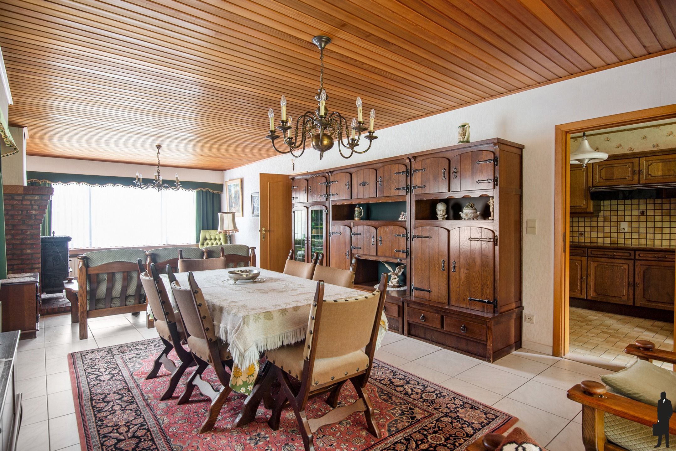 Rustig gelegen laagbouwwoning met 2 slpks & bureau op 1515m² foto 8