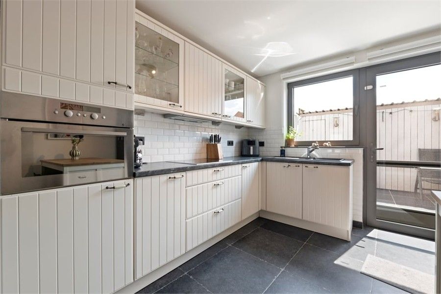 ENERGIEZUINIGE STADSWONING MET ZONNEPANELEN IN HET CENTRUM VAN SINT-TRUIDEN foto 9