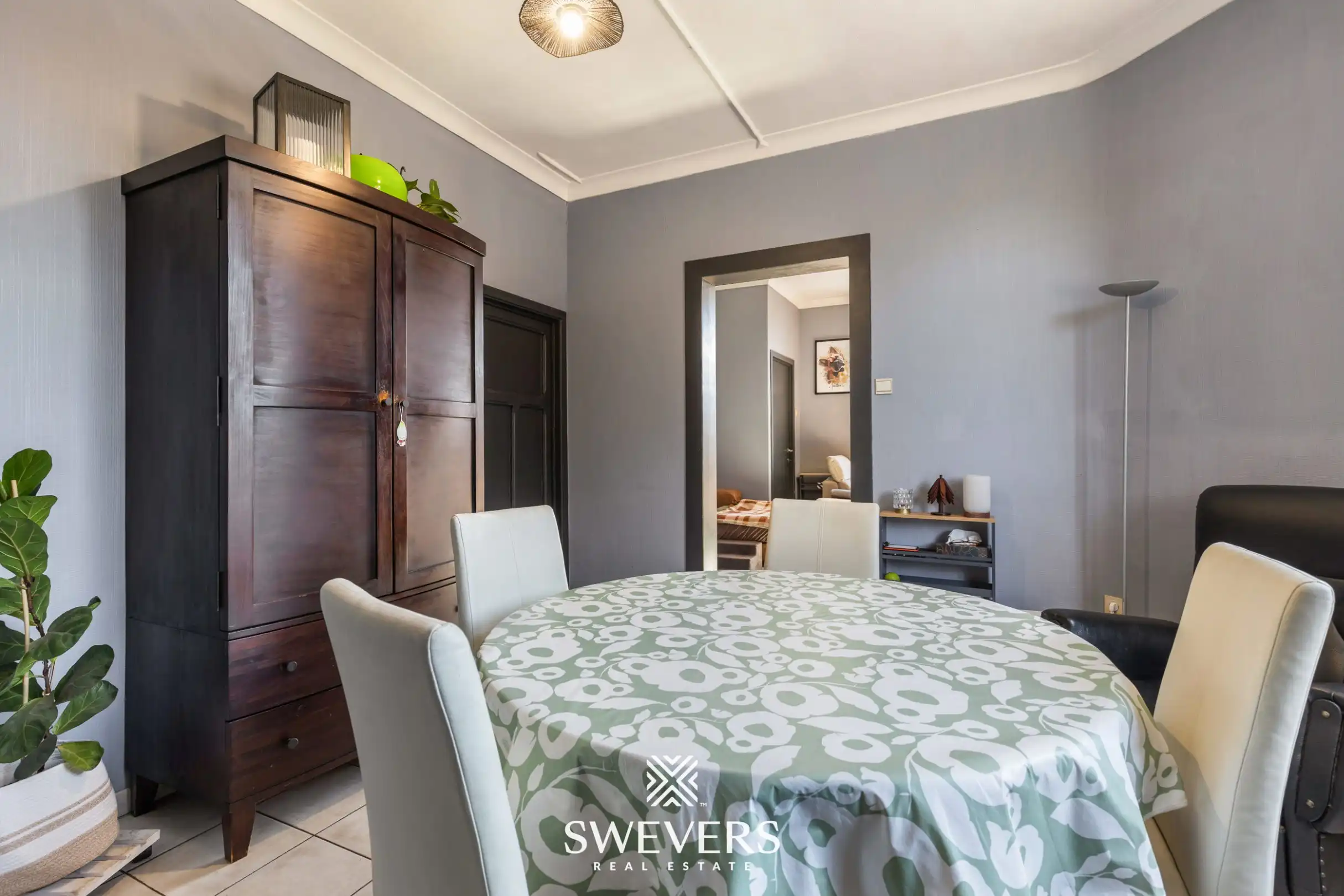 Charmante open bebouwing met renovatiepotentieel op toplocatie nabij centrum Heusden-Zolder foto 11