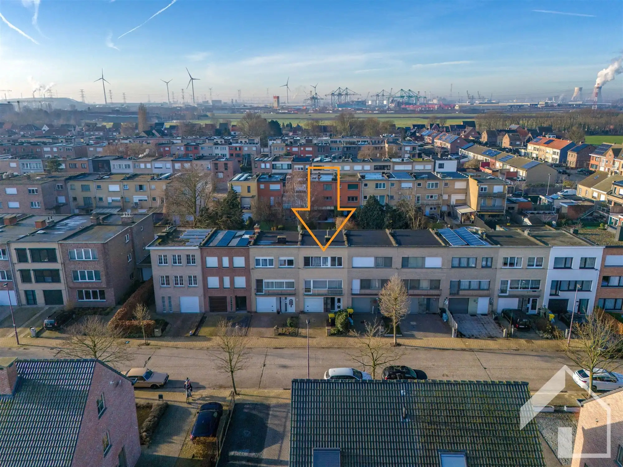 Op te frissen gezinswoning in centrum Stabroek foto 19