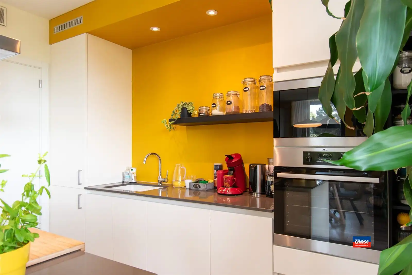 Prachtig nieuwbouwapp. met 2 slaapkamers + autostaanplaats foto 6