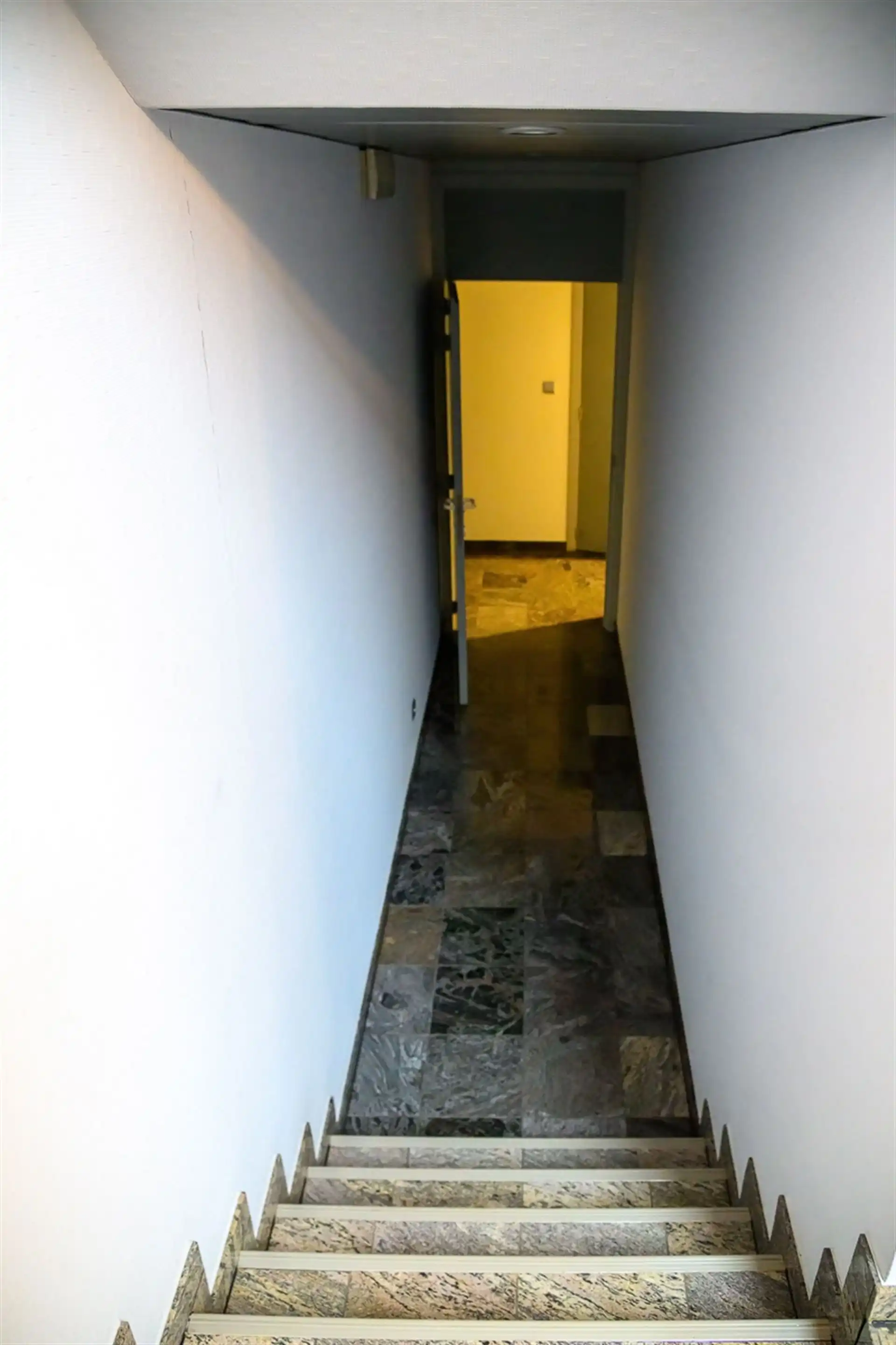 Gelijkvloers handelspand te Lummen. foto 16