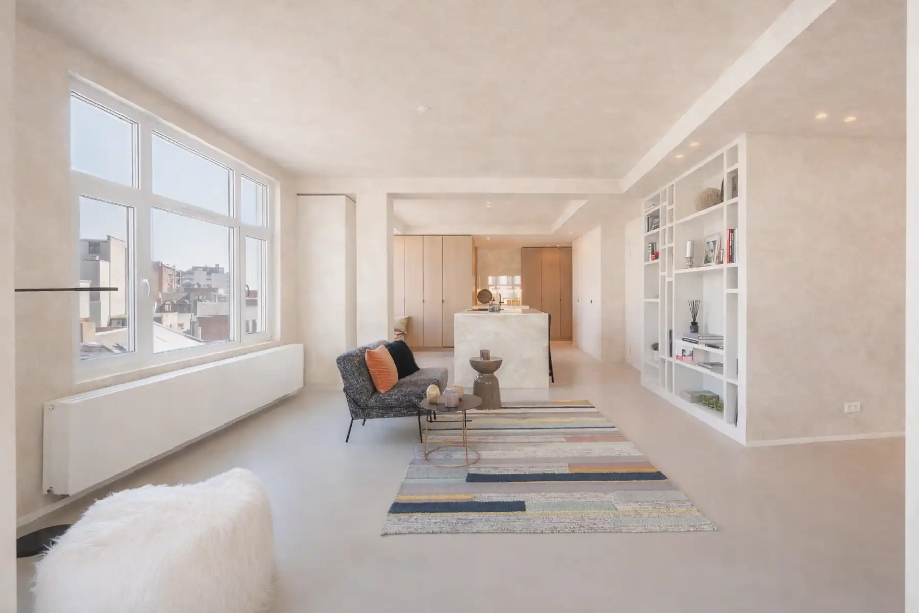 Luxueus gerenoveerd appartement in befaamde Meirbuilding foto 6