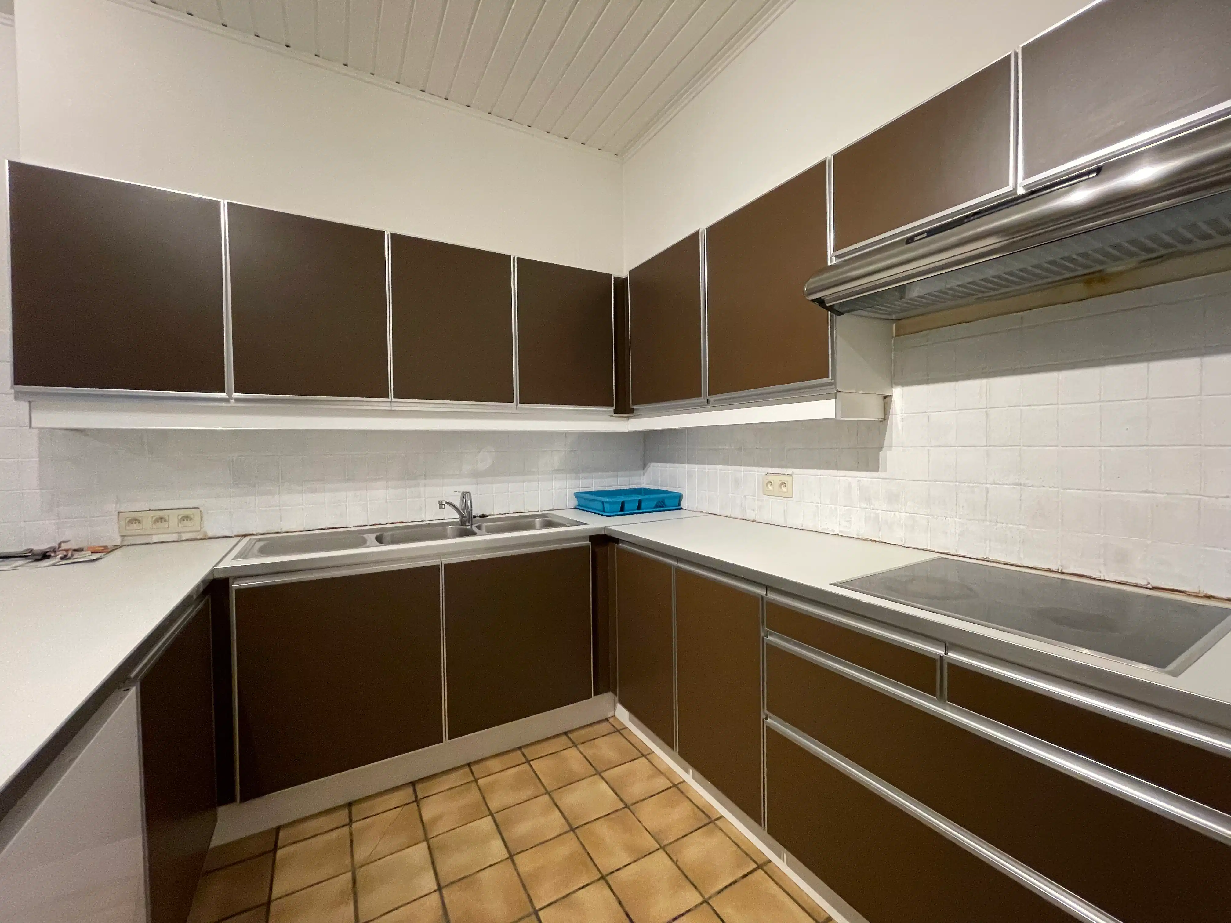 Centraal gel 3 slpk met garage foto 5