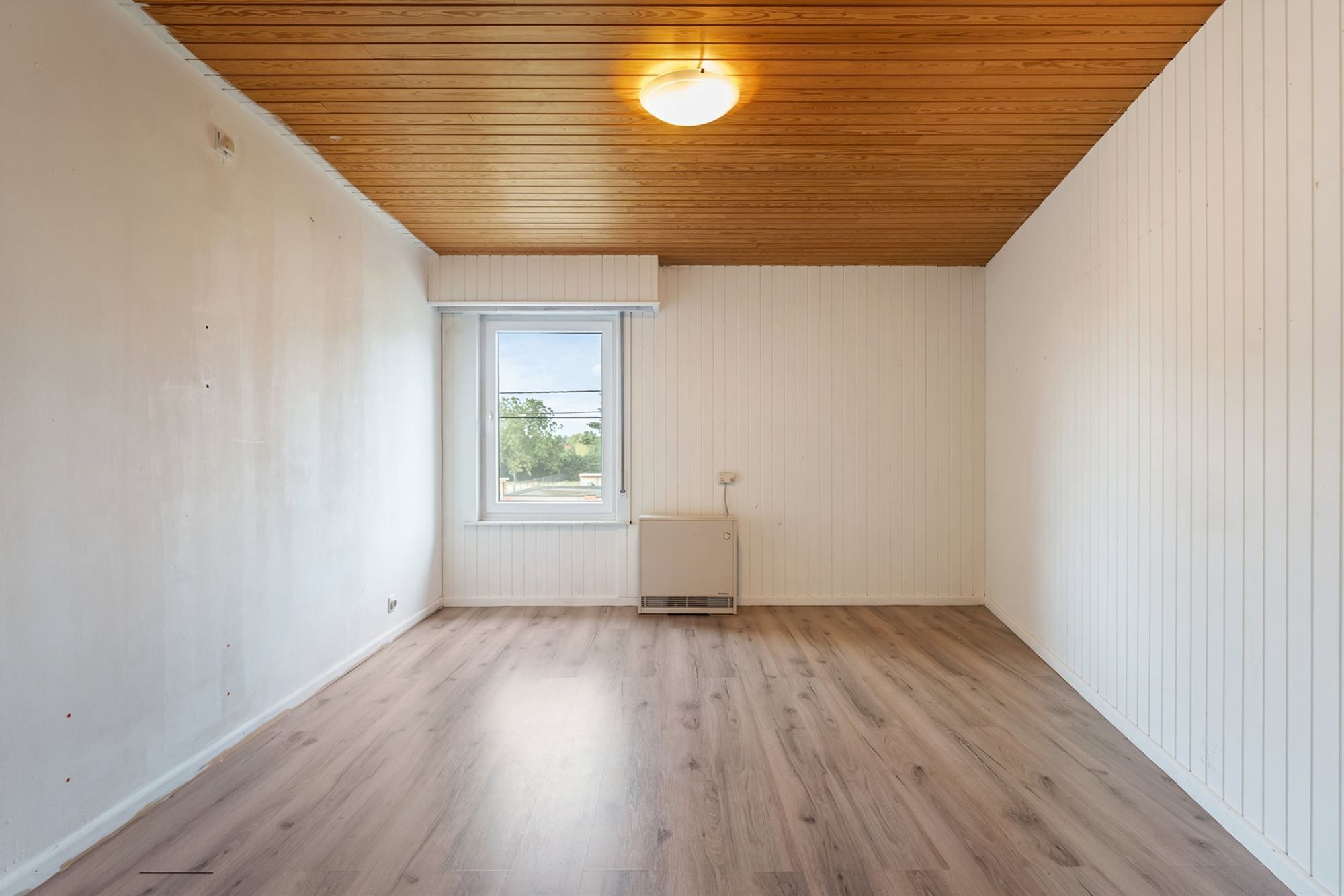 GOED GELEGEN OPBRENGSTEIGENDOM MET 2 APPARTEMENTEN foto 39