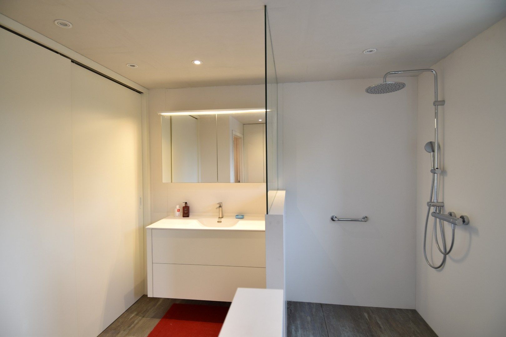 Uitzonderlijk vastgoed te koop op een zeer royaal perceel (2103 m²) in Gullegem foto 22