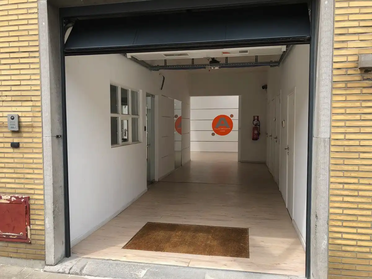 Commercieel te huur foto 12