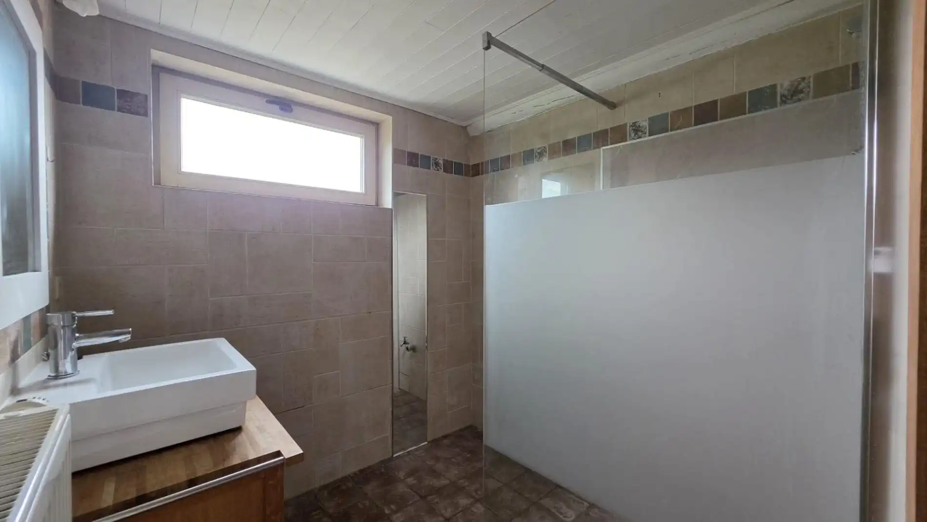 Gezellige vakantiewoning in het groene Ottenburg foto 7