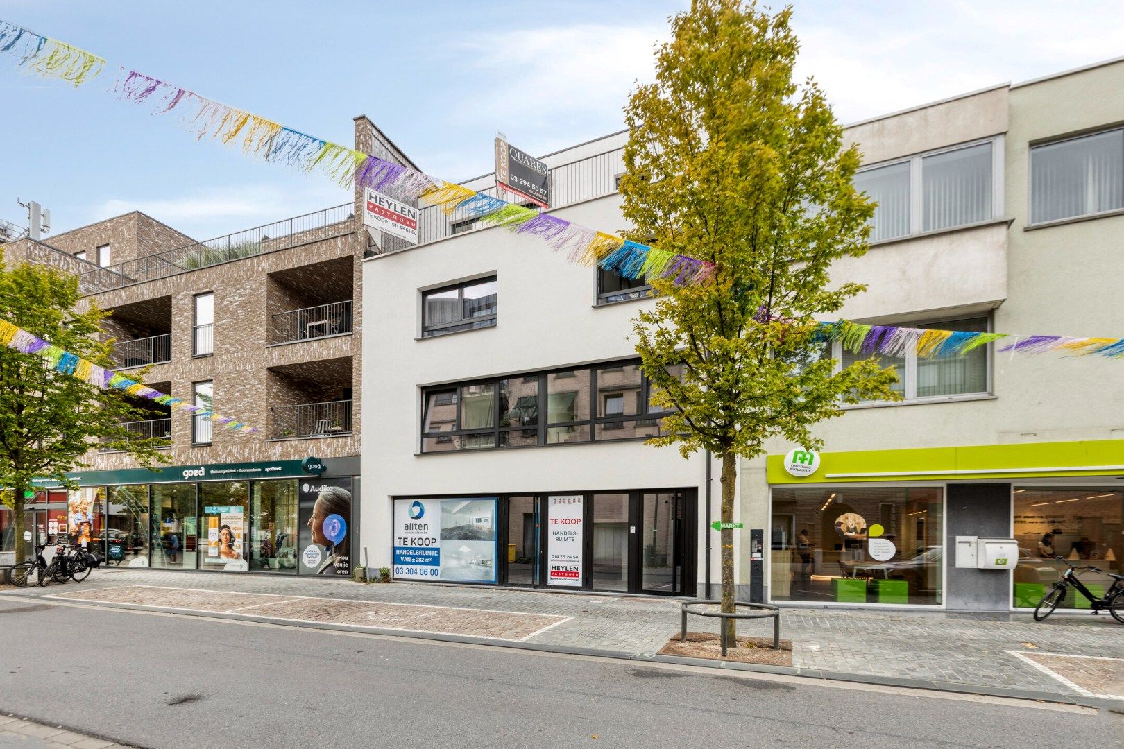 Ruime handelspand van 243 m² centraal gelegen in Mol centrum !  foto 22