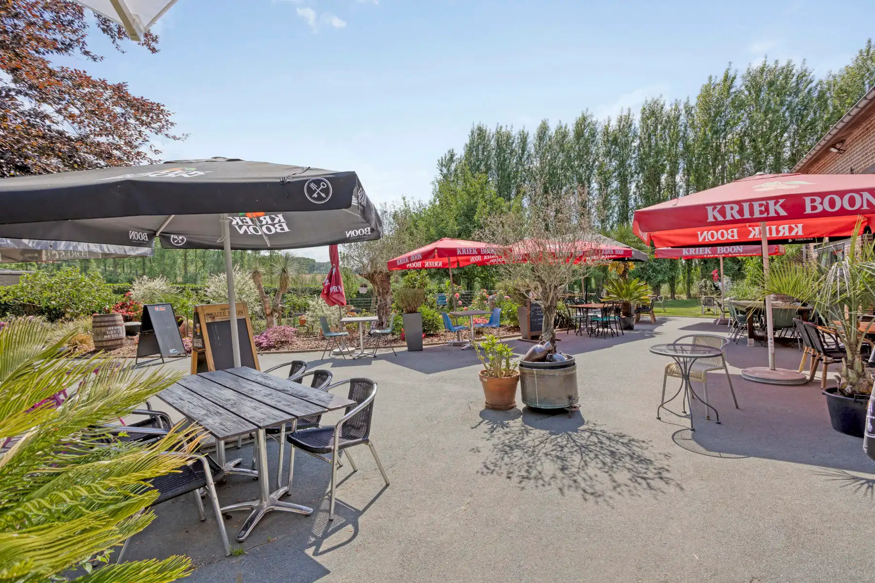 Karaktervolle woning met bouwgrond op perceel van 2.368 m²  foto 31
